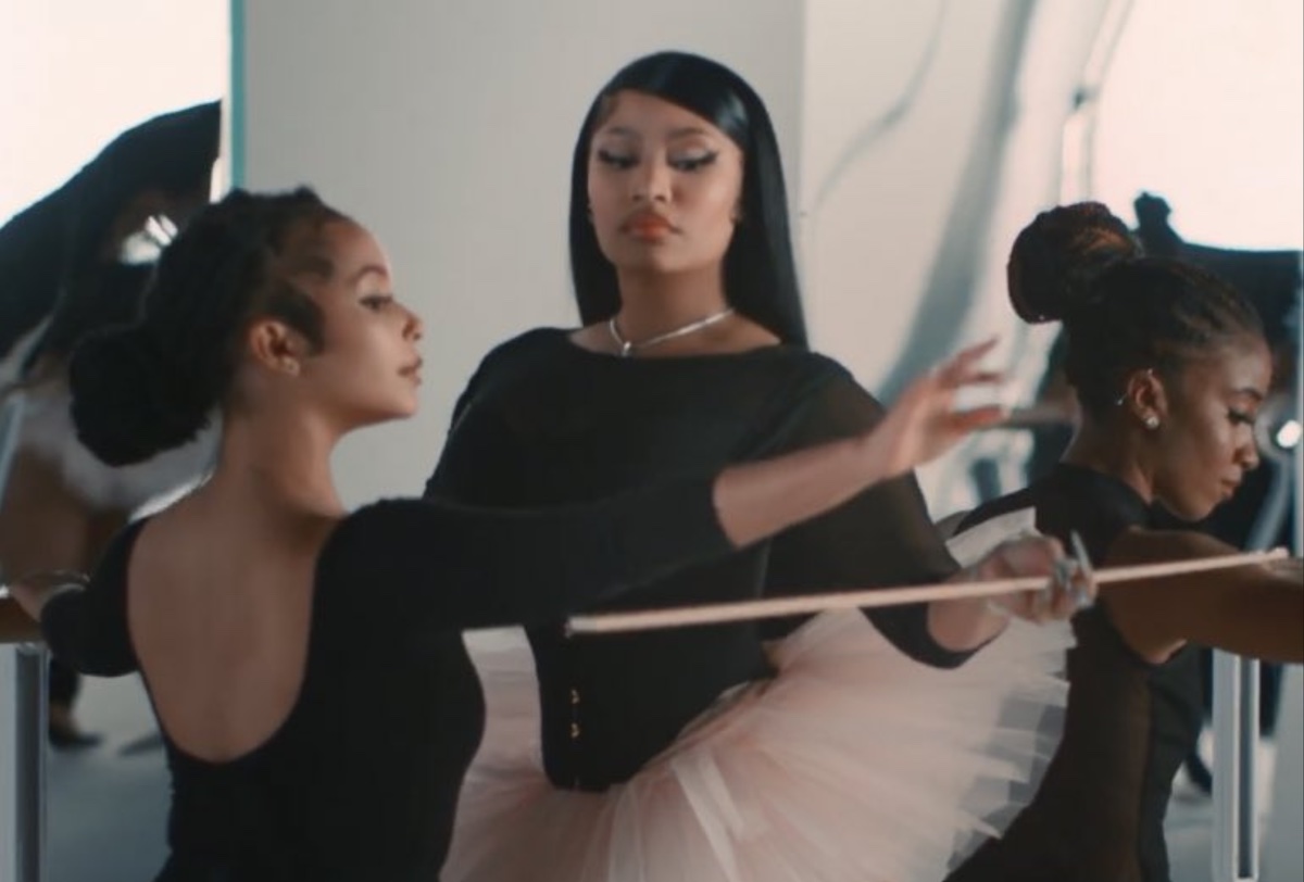 Nicki Minaj WTF